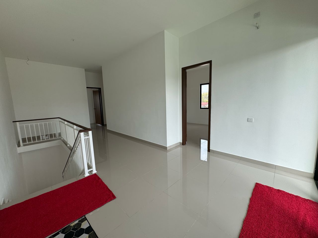 WhatsApp Image 2025-02-13 at 17.15.04