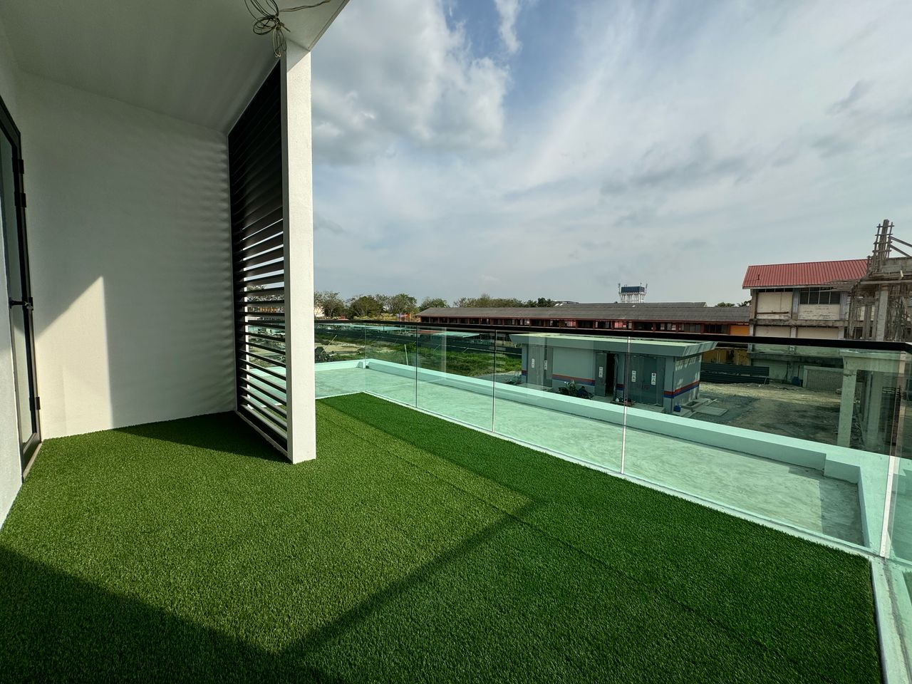 WhatsApp Image 2025-02-13 at 17.15.07